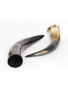 Zier- und Trinkhorn gemasert 30-35 cm 1A Qualität 0,3 bis 0,39 Liter = Code C