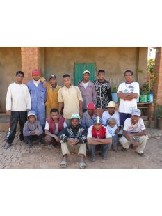 Zier- und Trinkhorn gemasert 30-35 cm 1A Qualität 0,3 bis 0,39 Liter = Code C