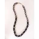 Hornkette Hajasoa schwarz grau 63 cm