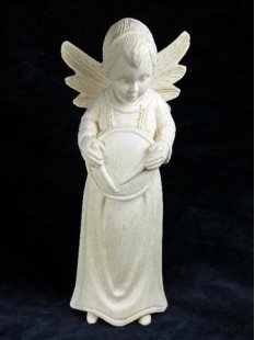 Skulptur Engel mit Trommel wei&szlig;es Fanazava Holz 25 cm = Code K (N12)