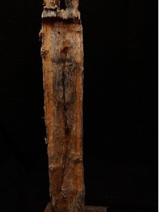 AL26 original AloAlo Grabstele der Mahafaly antik Pirogge mit Besatzung 200 cm ca. 1900 