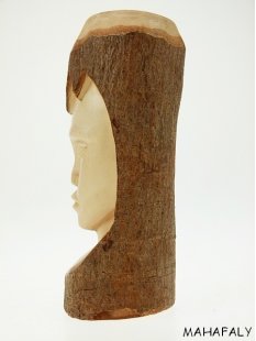 Skulptur Porträt im Baum ca. 16 cm = Code G