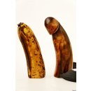 Horn Phallusskulptur und Dildo mit Gürtelschlitz 12 bis 15 cm = Code B seidenmatt natur