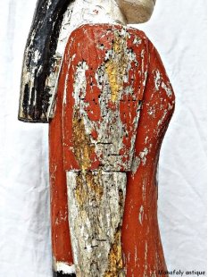 MF174 original AloAlo Grabpfosten der Mahafaly Frau mit Hut 135 cm 1945 