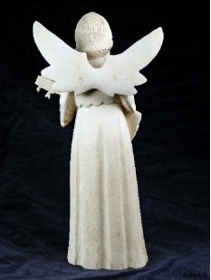 Skulptur Engel mit Gitarre weißes Fanazava Holz 25...