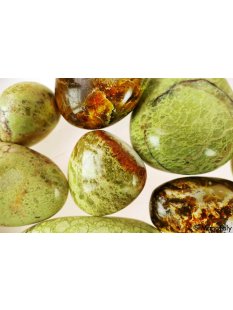 1 kg Handstücken Handschmeichler Trommelstein  Madagaskar Opal grün Prasopal poliert