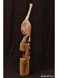 AL132 AloAlo Skulptur der Sakalava Grabw&auml;chter Ibis mit Krokodil 83 cm ca. 1930 