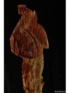AL144 AloAlo Fragment von Grabstele der Sakalava Höckerenten 68 cm 1930 