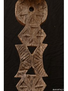 AL133 original AloAlo Grabstele der Sakalava oder Mahafaly antik 2 Totenv&ouml;gel 155 cm ca. 1950 