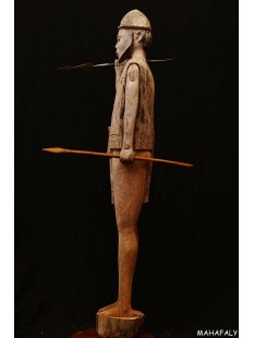 MF395 Skulptur der Atandroy Mann mit Speer = 115 cm