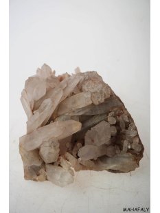 KS128 Kristall Stufe Madagaskar Formation H&auml;matit Quarz 1030 g 16 x 13 x 7 cm