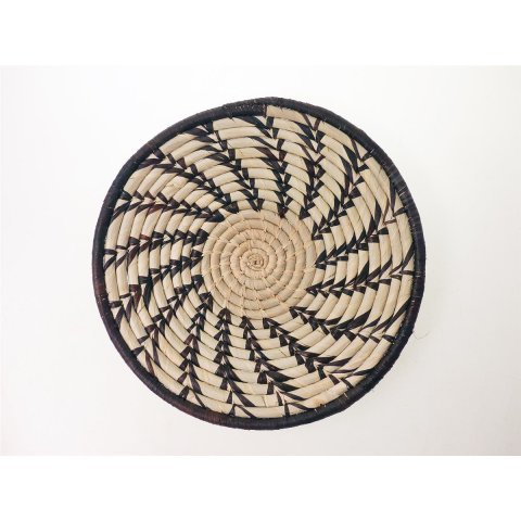 Sahafa Raphia Flachschale Wanddeko geometrische Spiral Muster schwarz D 20 cm = Code C
