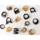 1 x Fingerringe stark reduziert echt Horn Farb- und Designmix große Formen 19,5