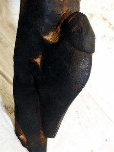 AF05 Hocker No.1 der Hova dreibeinig Zebu 1985 60 cm