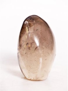 BKSH80 Bergkristall mit Includien Einschlüssen Madagaskar Freeform Skulptur 8,0 cm 370 g