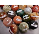 38 Edelsteinkugeln 5,26 € pro St. Kollektion aus Madagaskar Ø 35 mm für Solitärspiel