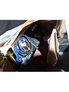 Buick Skyhawk aus gelb blauen Werbedosen M 1:10  Länge ca. 56 cm